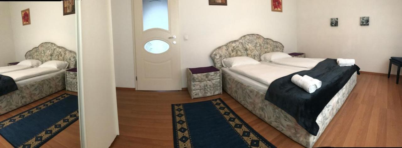 Lotusz Apartments In Ньиредьхаза Экстерьер фото