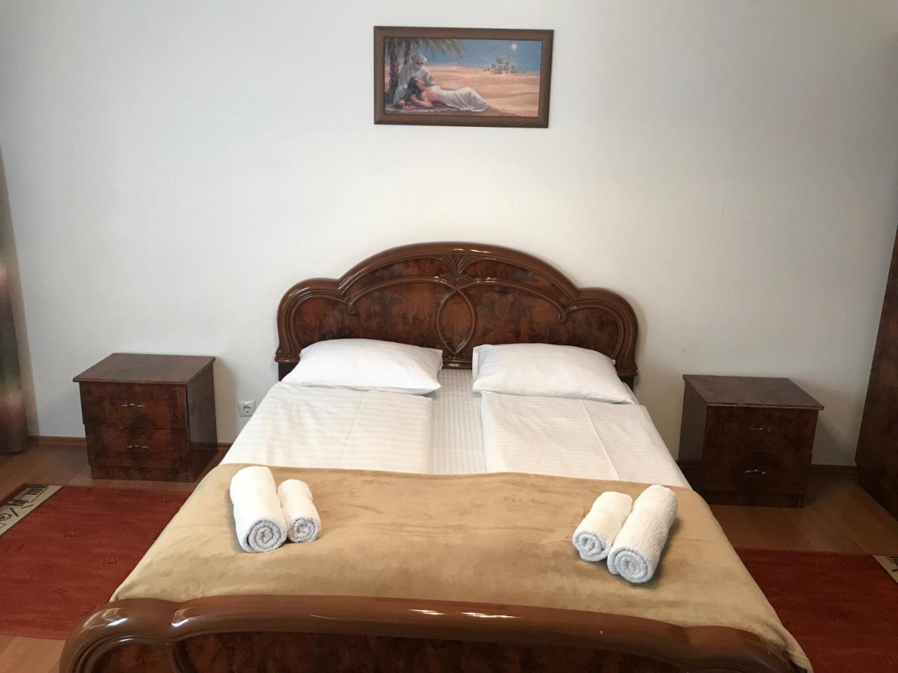 Lotusz Apartments In Ньиредьхаза Экстерьер фото