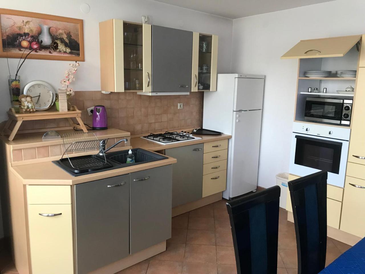 Lotusz Apartments In Ньиредьхаза Экстерьер фото